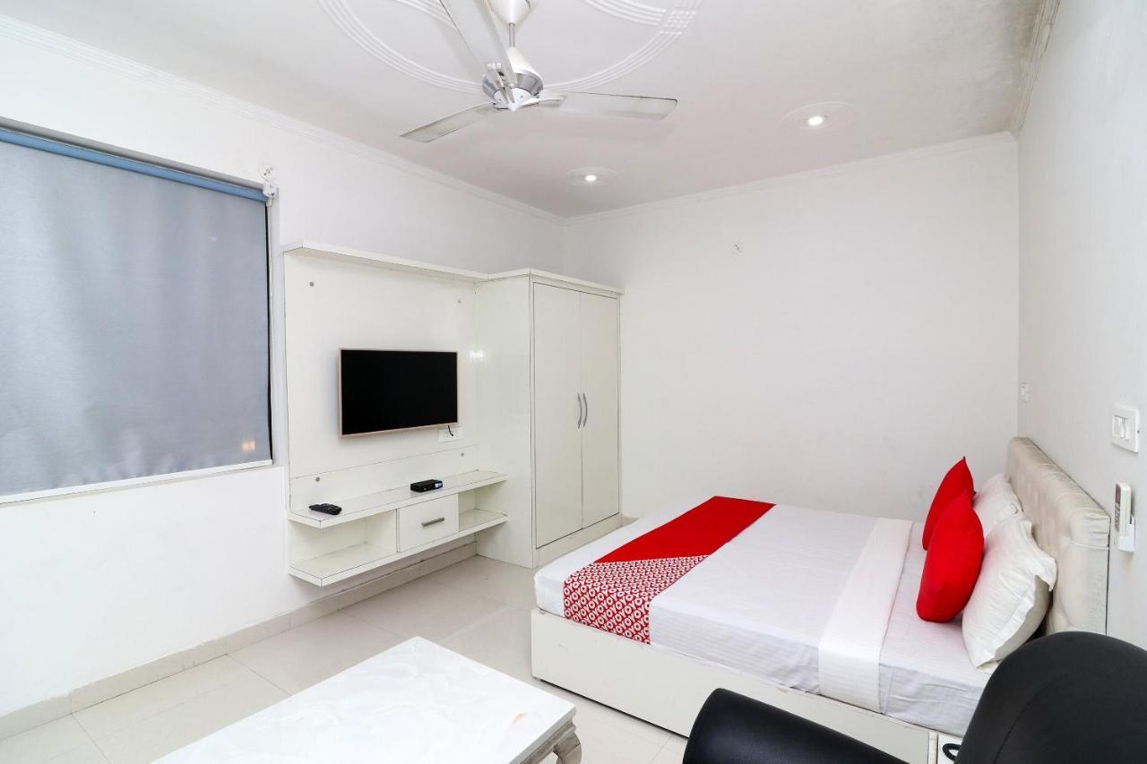 Oyo Hotel Inn Way Sonipat Exteriör bild