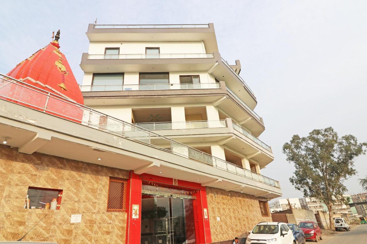 Oyo Hotel Inn Way Sonipat Exteriör bild