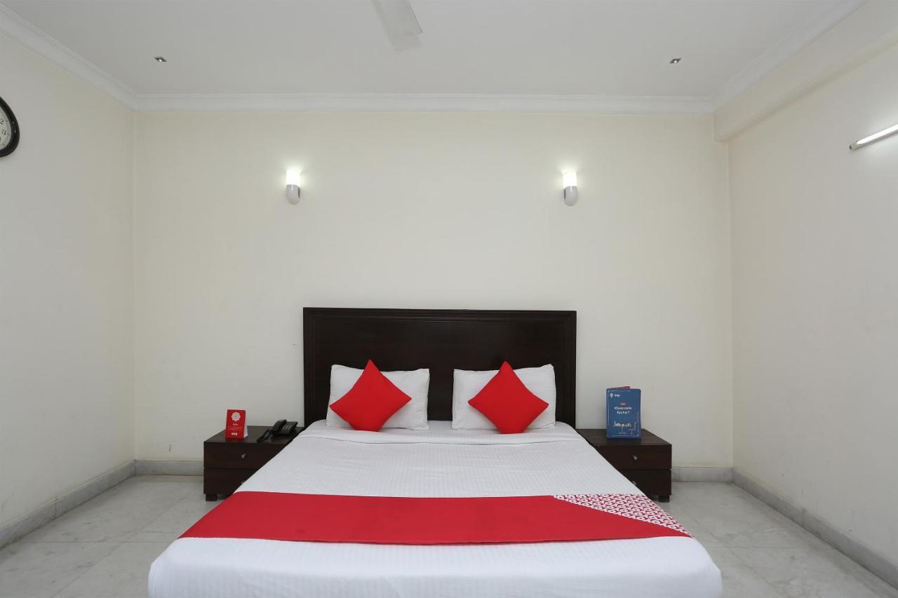 Oyo Hotel Inn Way Sonipat Exteriör bild